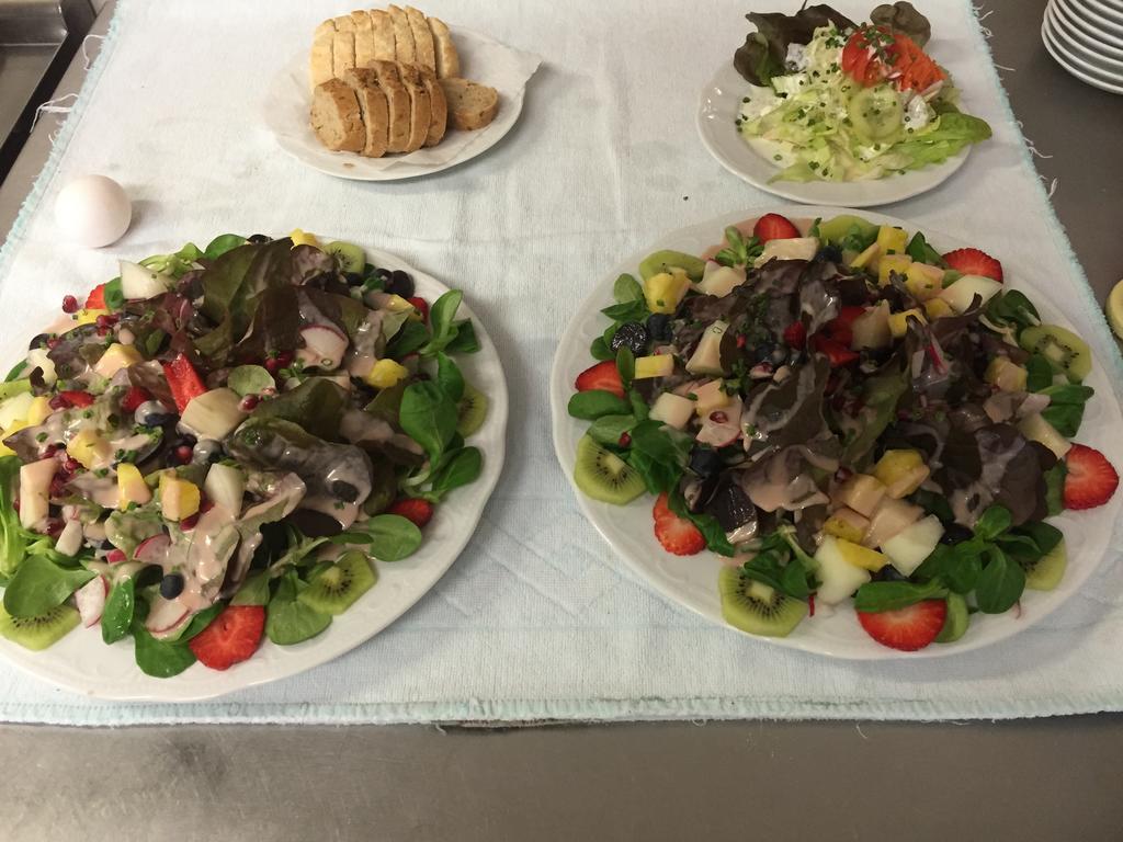 Cölbe Hotel Company מראה חיצוני תמונה