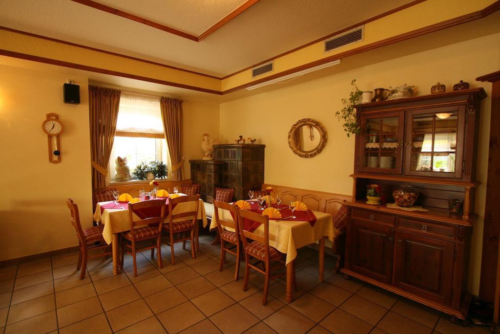Cölbe Hotel Company מראה חיצוני תמונה