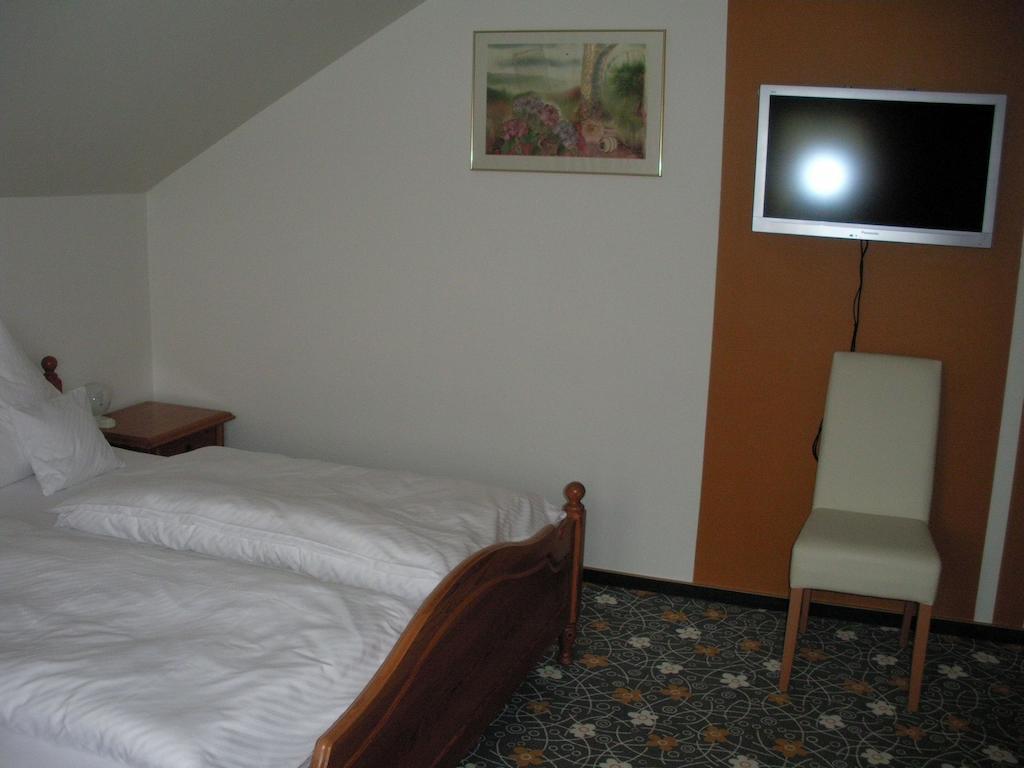 Cölbe Hotel Company חדר תמונה